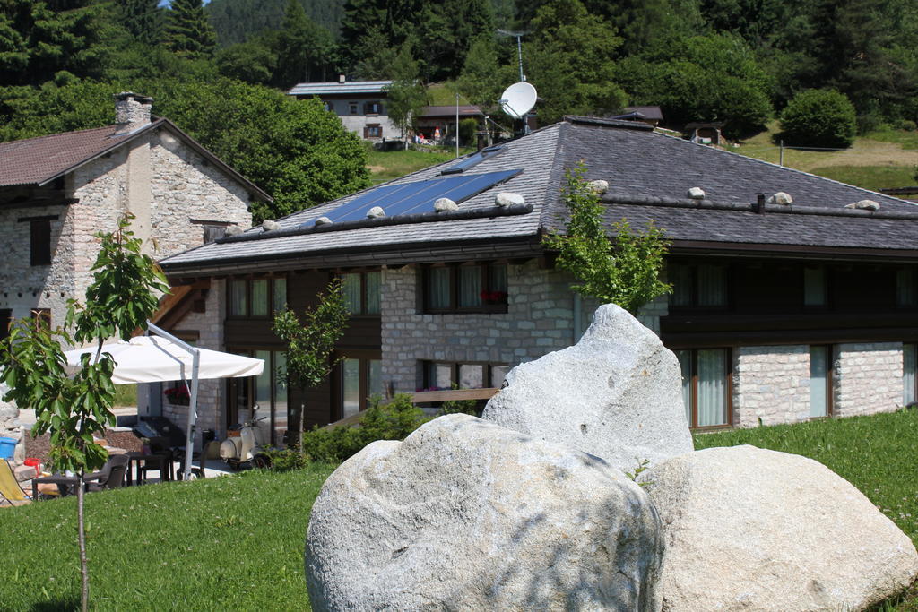 Maso Fradea Hotell Castello Tesino Eksteriør bilde